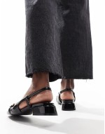 Lion slingback ballet in black