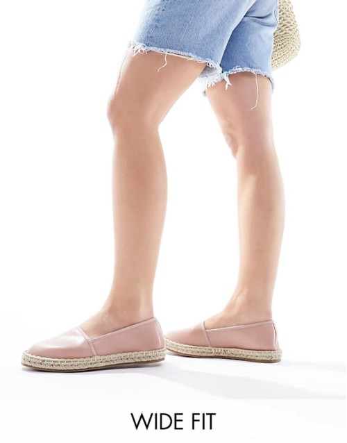 Wide Fit Joey closed toe espadrilles in pale pink