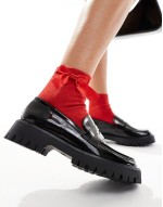 ‌Stylish chunky loafers in black